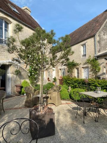 La Maison Des Buis Falaise  Exteriör bild