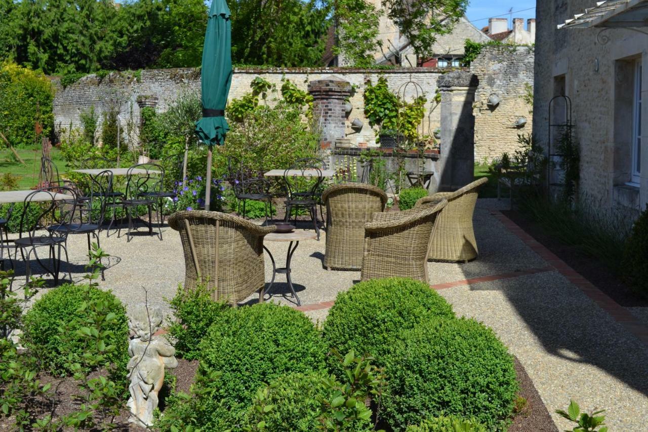 La Maison Des Buis Falaise  Exteriör bild