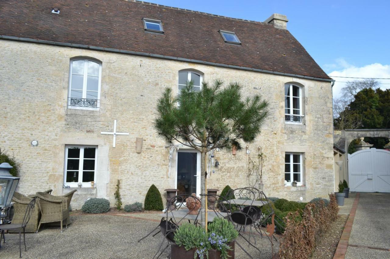 La Maison Des Buis Falaise  Exteriör bild